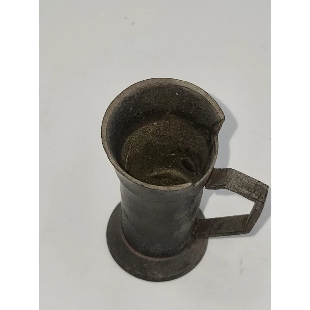 Vintage Miniature Brass Measuring Cup‎